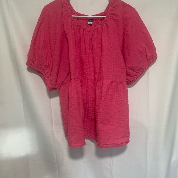 Old Navy Tops - XL Old Navy Vibrant Pink Top! Feminine & Fun!Light-Weight & Comfy for On-the-Go!